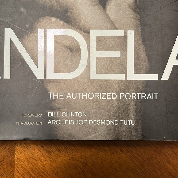 ❌SOLD❌Vintage 2002 Mandela: The Authorized Portrait Hardcover Book - Picture 3 of 11